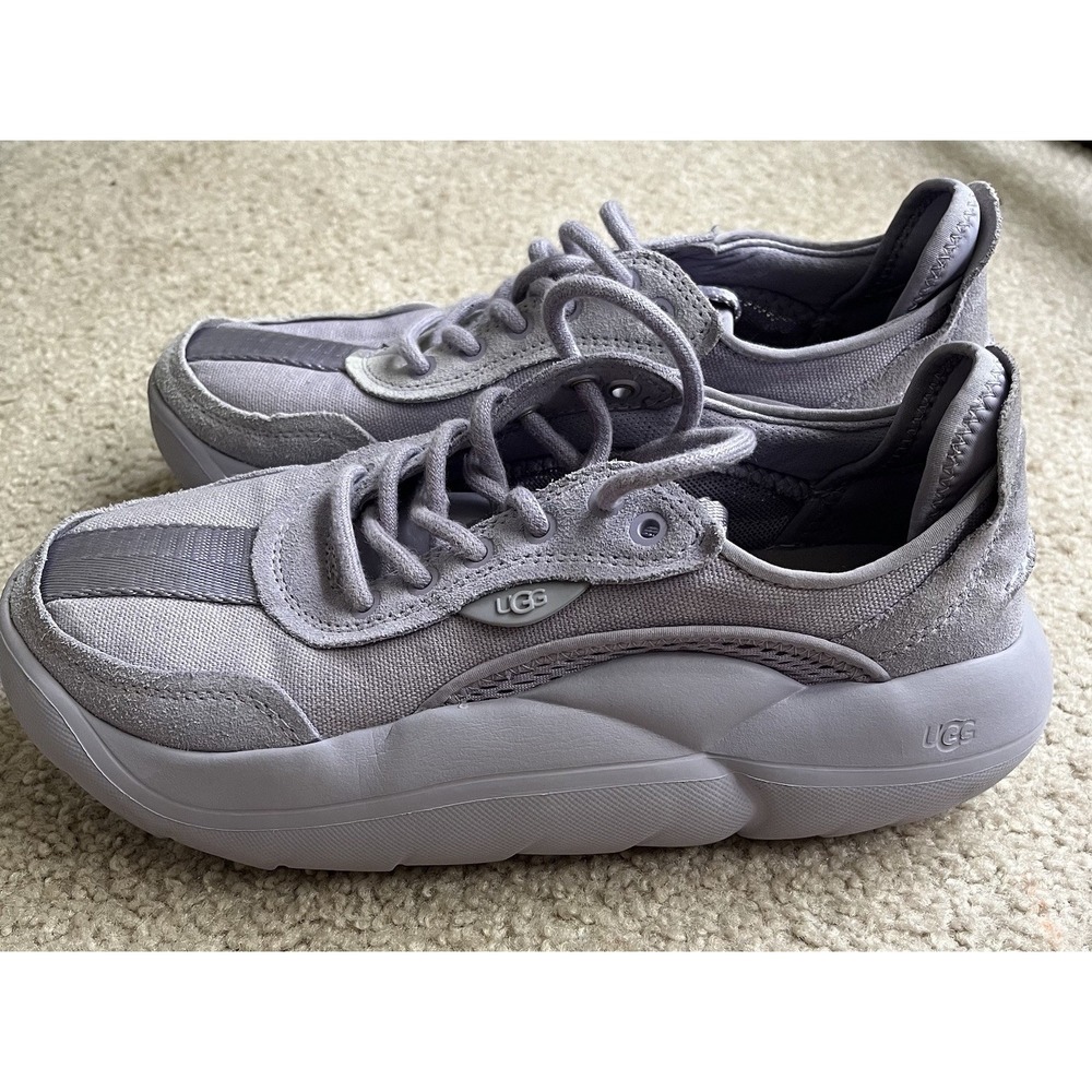 UGG Women's LA Cloud Low Sneakers Size 8.5 UGG Shoes UGG  sneakers
